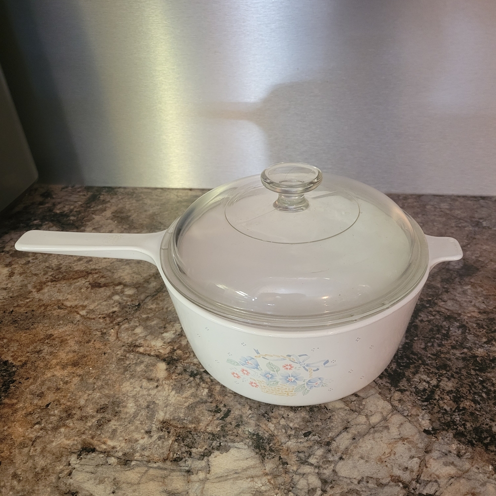 Corningware White Handle with Embossed Logo - Picture 3 of 4